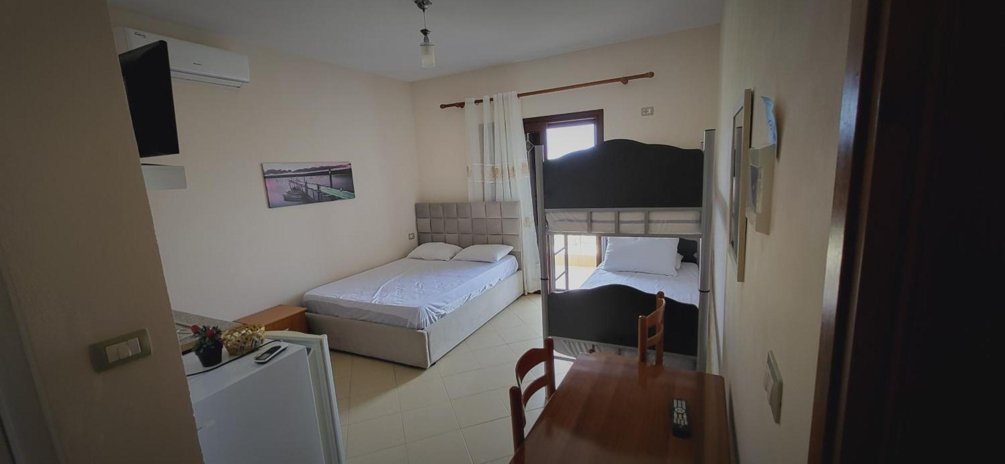 מלון סרנדה Eglent'S Tourist House חדר תמונה