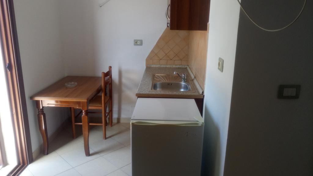 מלון סרנדה Eglent'S Tourist House מראה חיצוני תמונה